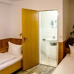 Bergstube 4*