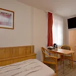 Bergstube Konukevi