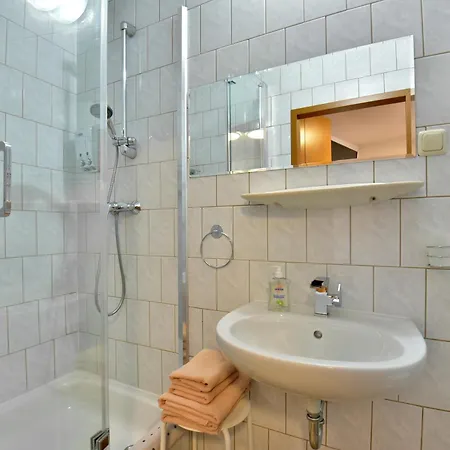 게스트하우스 Bergstube 바트 랑엔잘차